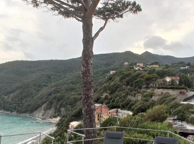 Casafischea19 * Moneglia