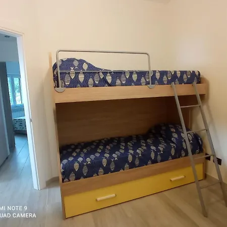 Apartment Casafischea19 Via Venino 19 *