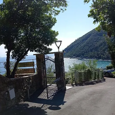 Casafischea19 Via Venino 19 Moneglia